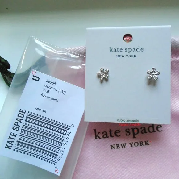 ♠️ Kate Spade ♠️️ Gleaming Clear Gardenia Flower Studs - Picture 2 of 9